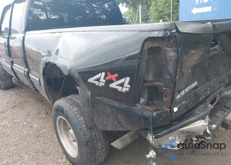 2001 Chevrolet Silverado 2500Hd Lt из США, поврежденный, VIN 1GCHK29U41E258086